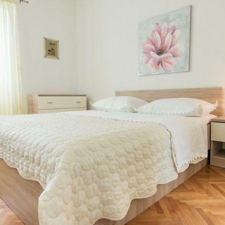 Apartments Fanito Makarska Bagian luar foto